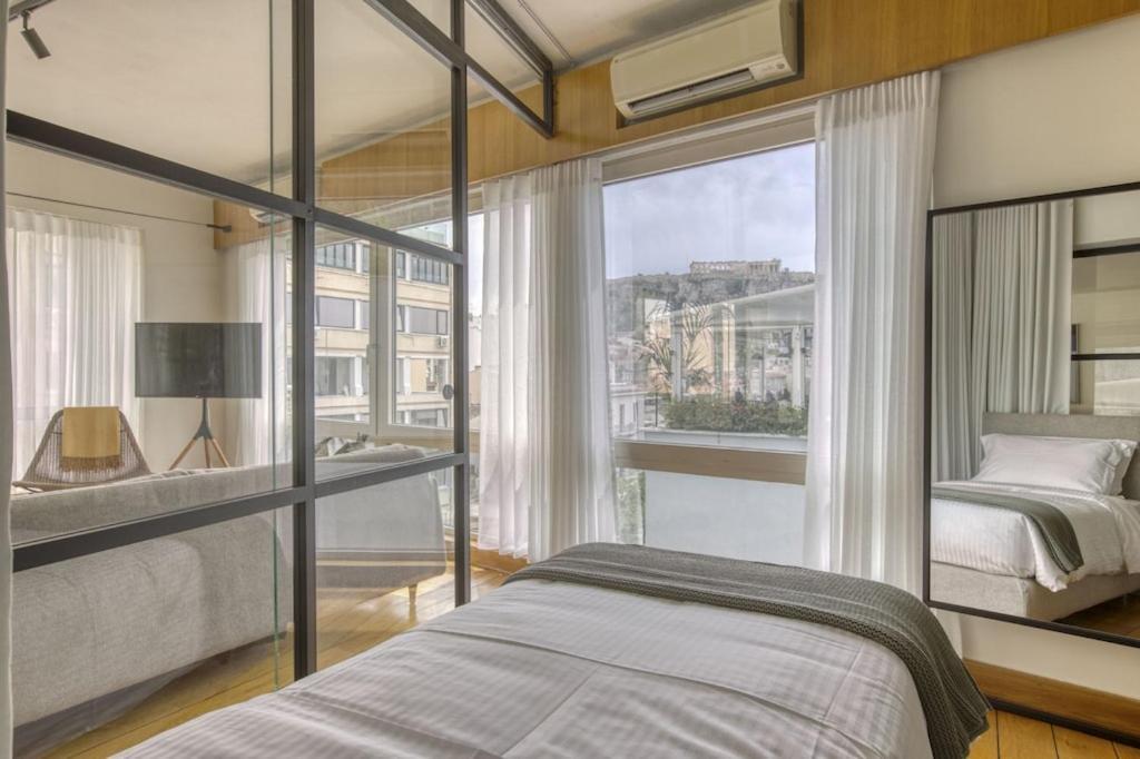 Sunny Luxury Loft,Stunning Acropolis View, Jacuzzi Lägenhet Aten Exteriör bild