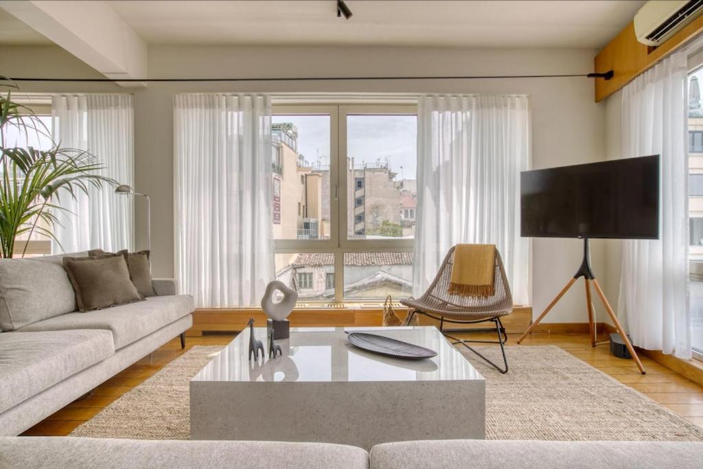 Sunny Luxury Loft,Stunning Acropolis View, Jacuzzi Lägenhet Aten Exteriör bild
