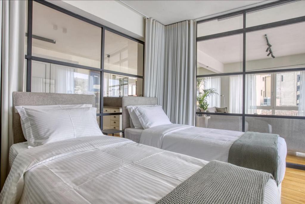 Sunny Luxury Loft,Stunning Acropolis View, Jacuzzi Lägenhet Aten Exteriör bild